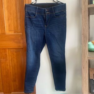 Apt 9 tummy control ankle jeans